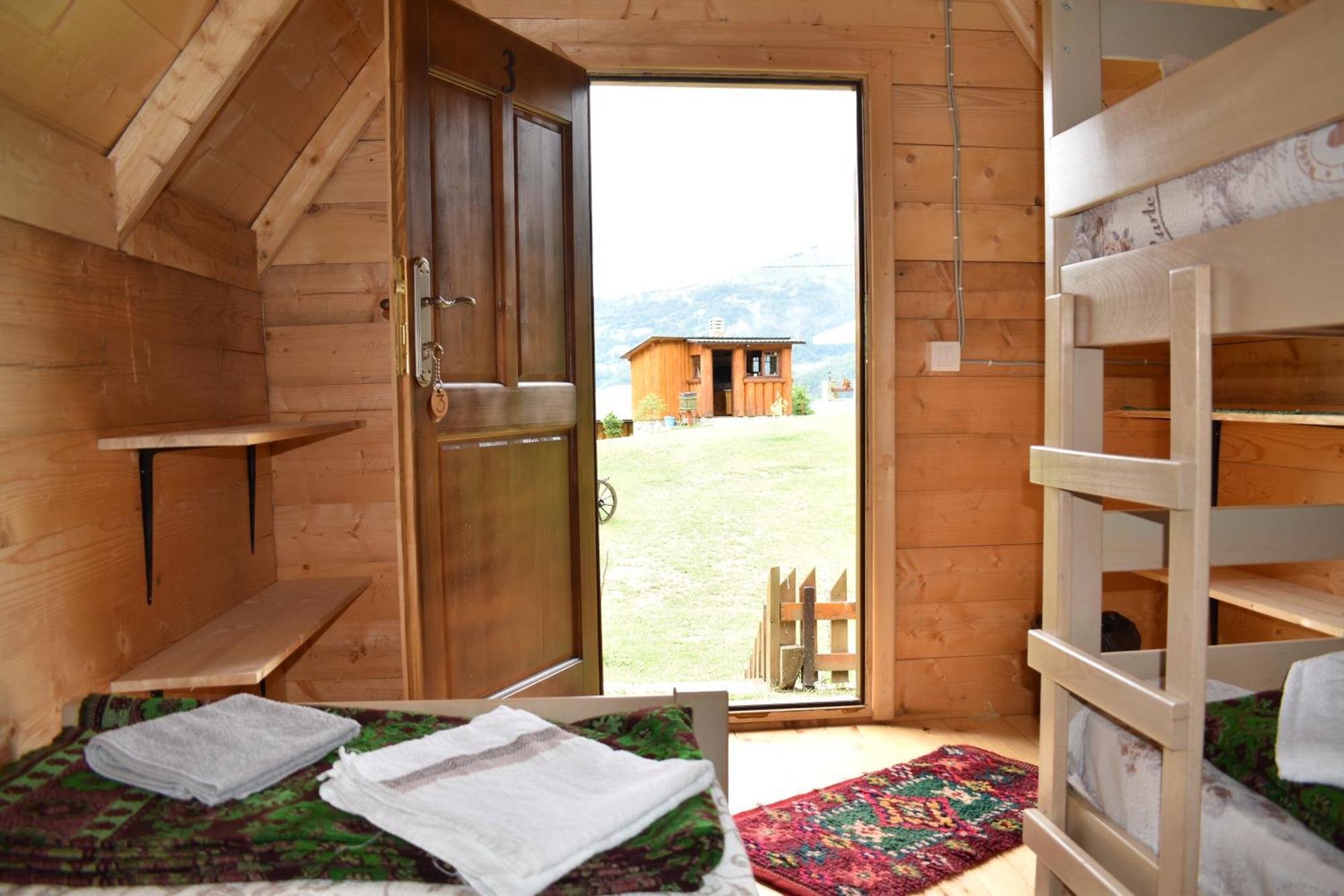 Gradine - Katun Kamp Villa Plav Oda fotoğraf