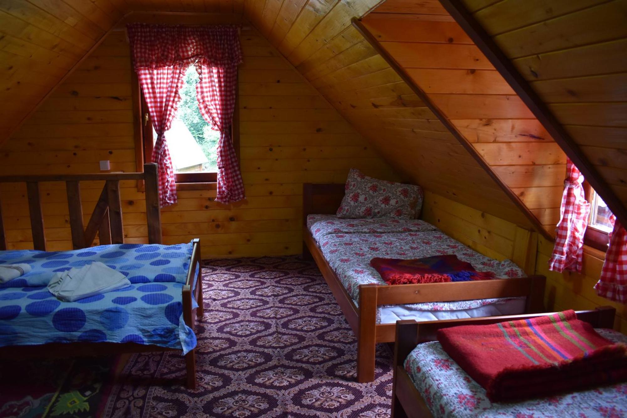 Gradine - Katun Kamp Villa Plav Oda fotoğraf